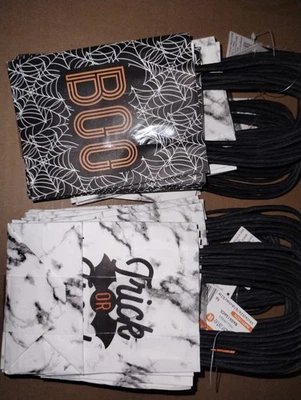 Celebrate It Halloween Paper Bags 7 Packs. 6 Bags Each Pack 4in x 2inx 5.2in - Image 1 of 3