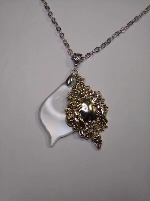 Art Nouveau Ornate Angel Pointy Teardrop Shape Magnifying Glass Pendant Necklace - Image 1 of 4