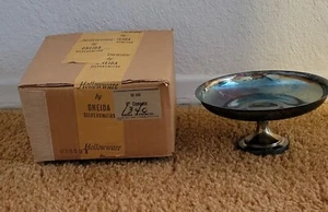 Vintage Oneida 6 inch Compote Dish by Holloware Silversmiths, original box - Picture 1 of 7