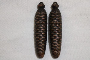 2 Reloj de cuco de hierro fundido de 8" cono de pino #1500 pesos (nosotros) - Imagen 1 de 3