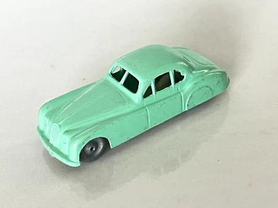 INGAP 1/87th HO Scale #2 Jaguar Mk VII - Image 1 of 4