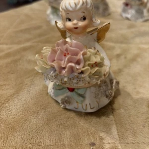 Vintage LEFTON WATER LILLY Angel Fingurine Ruby - Picture 1 of 6