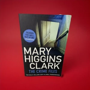 The Crime Files by Mary Higgins Clark (3 books In 1 volume, 2017) Like New - - Picture 1 of 3