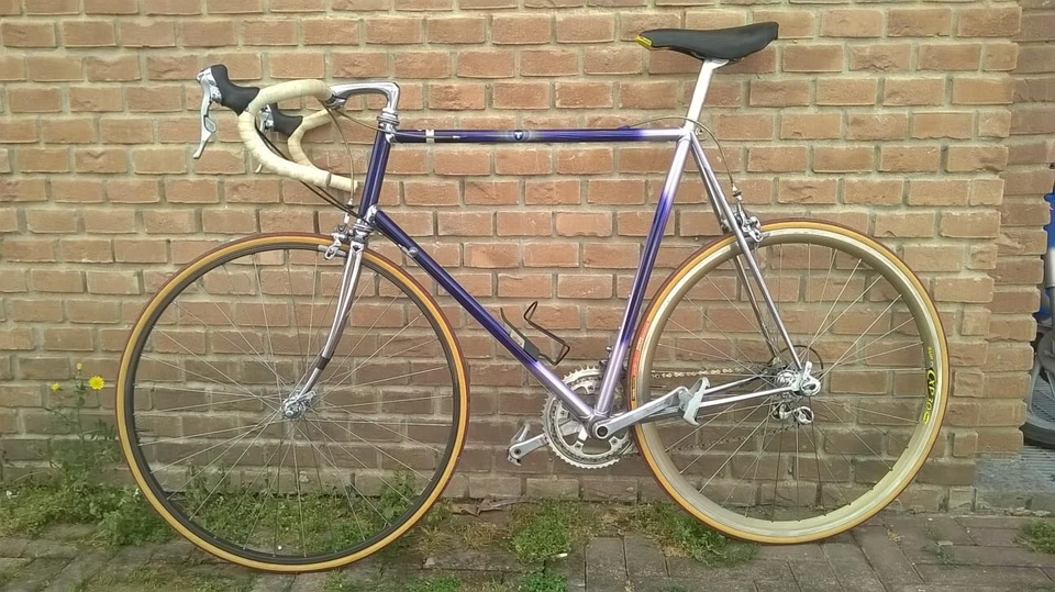 Bici corsa, telaio artigianale tubi Columbus, gruppo Shimano Durace - Immagine 1 di 1