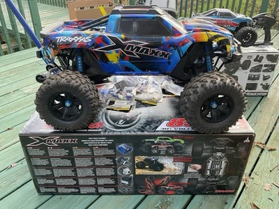 Traxxas X-Maxx 8S 4WD Brushless RTR Monster Truck (Blue) [TRA77096-4-BLUE] - Image 1 of 4
