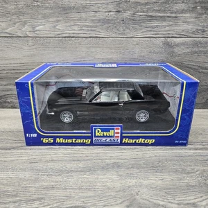 Revell Die-Cast 1965 Mustang Hardtop Diecast 1/18 Black 86-8940 Collectible - Picture 1 of 10