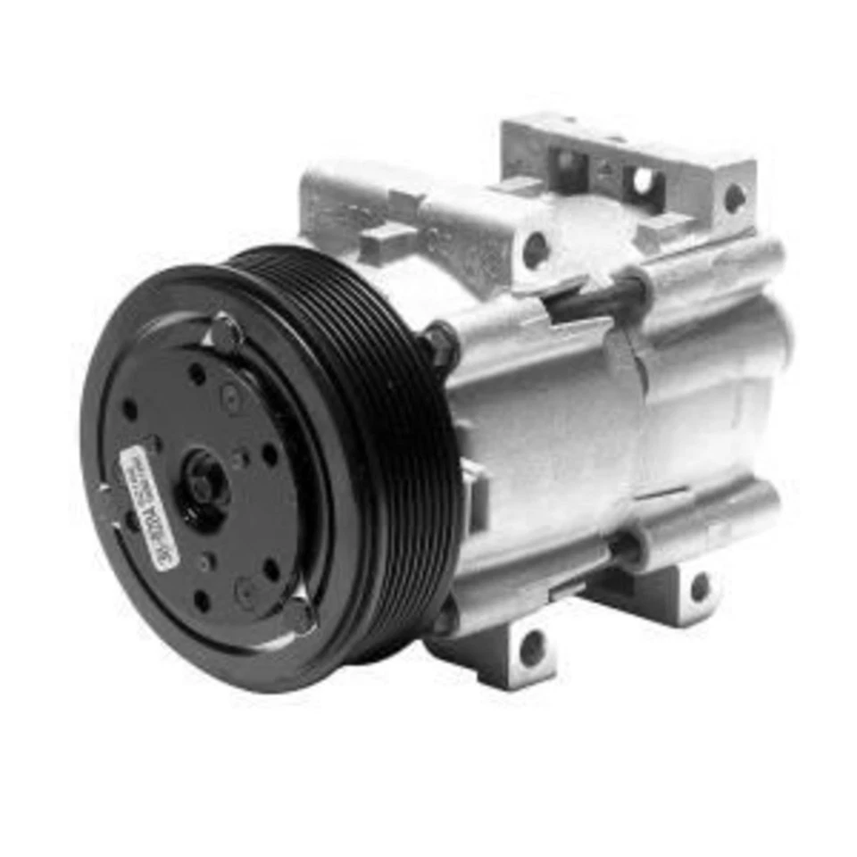 Compresor de aire acondicionado Denso 471-8119 para camioneta E350 F350 Econoline F250 con embrague Foto 1 de 1