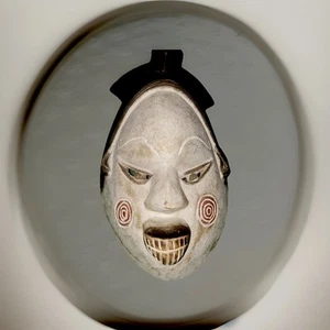hand carved Wooden antique tribal mask saw Movie Origin jigsaw Horror Halloween - Picture 1 of 7