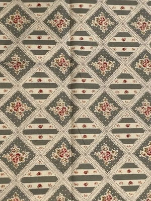 Vintage Cotton Fabric Tudor Rose by Fabri-Quilt Green 1 yd - Image 1 of 4