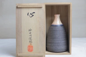 Tokkuri Sake big bottle Toshito Kandagawa Pottery from Japan - Picture 1 of 5