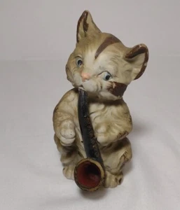 Statuina gatto tigre porcellana vintage gattino che suona sassofono 5" dipinta a mano - Foto 1 di 7