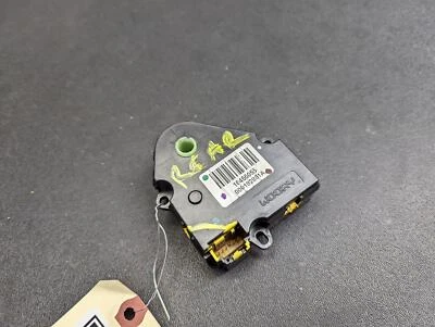 Actuador de puerta abatible de calefacción de aire acondicionado 2019 GMC YUKON XL 16455055 2015 2016 2017-2020 Foto 1 de 4