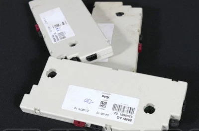 Amplificatore Antenna Diversity 9206681 Originale BMW 6er F12 - Immagine 1 di 4