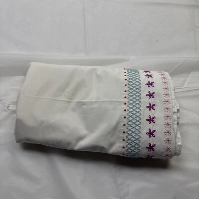 Pottery Barn Kids Sheet Full Flat Embroidered  White Floral Trim Retired Bedding - Image 1 of 4