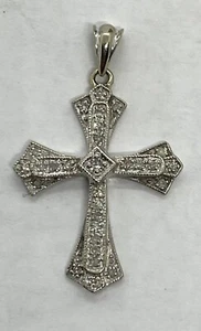 "Colgante cruzado vintage de diamantes de oro blanco 10K 1,98 g 1,1/4 x 0,3/4" - Imagen 1 de 11