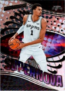 2024-25 Revolution #23 Victor Wembanyama SP Supernova Holo Foil Spurs Card - Foto 1 di 2