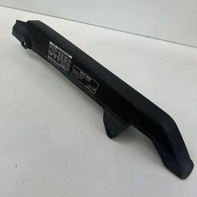 Carenagem traseira da tampa do protetor de corrente Honda CBF250 CB 250 2007 40510-KPF-900 - Imagem 1 de 4