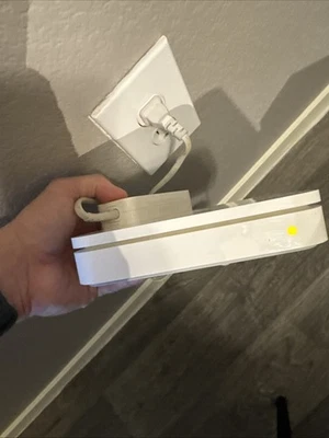 Apple A1143 AirPort Extreme Base Station With Power Supply and cord - Image 1 of 4