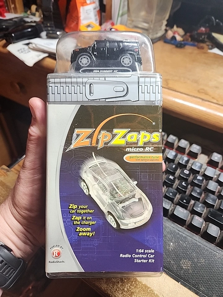 Zipzaps 2004 Micro RC Hummer H2 Black SUV Brand New Sealed - Image 1 of 4
