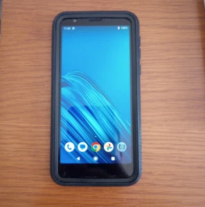 Motorola Moto E6 TracFone Locked, Very Good Condition - Picture 1 of 5