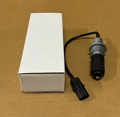 NOS OEM 4WD Actuator Front Chevy Suburban,Tahoe, K1500 Truck, Yukon #26013495 - Image 1 of 3