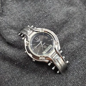 RARE CASIO EDIFICE AMW-200 TWIN RESIST JAPAN MOV'T MEN'S WATCH NEW BATTERY AS IS - Picture 1 of 10