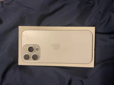 Apple iPhone 16 Pro Max 256 GB Blanco Titanio AT&T; Sin grietas, arañazos ni abolladuras Foto 1 de 4