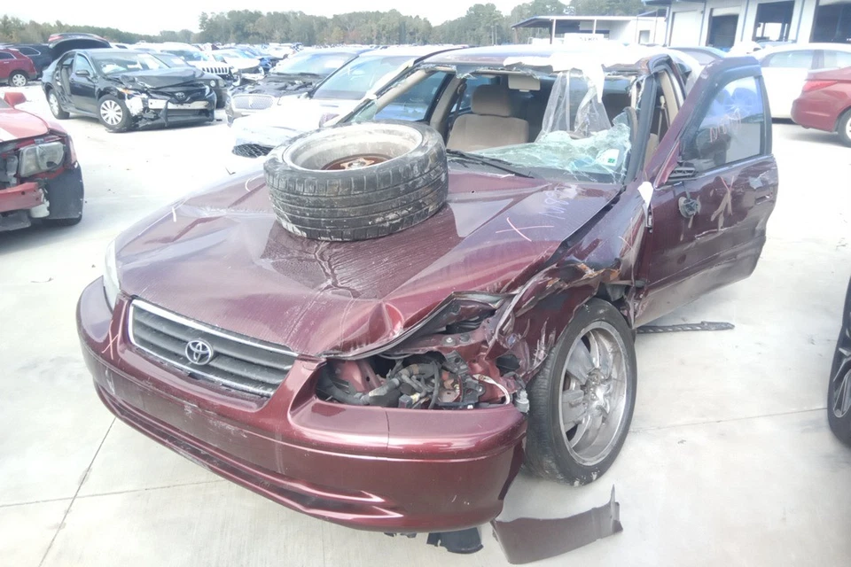 2001 Toyota Camry Automatic Transmission OEM 139K Miles - LKQ437055679 - Изображение 1 из 4