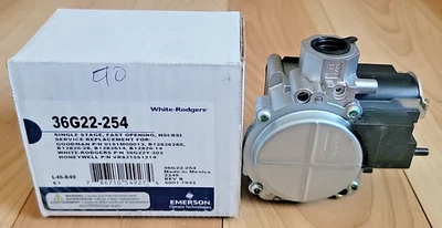 White-Rodgers 36G22-254 Gas Valve Heating Furnace Valve for Goodman - NEW READ - Image 1 of 4