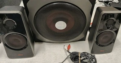 Trust GXT 38 Lautsprecher mit Subwoofer Soundsystem für PC - Bild 1 von 4