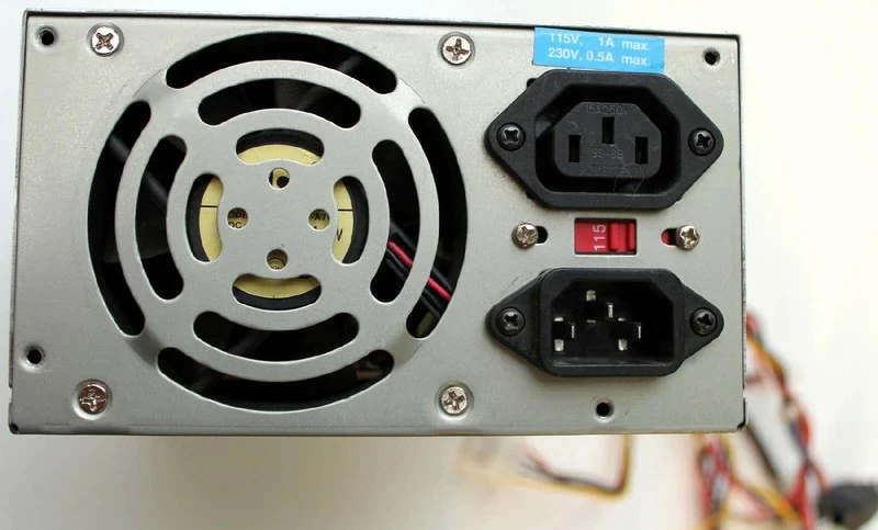 SSA-200G seasonic 200W at style power supply - Image 1 of 4