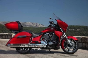 Victoria 388 Moto Foto Fábrica Prensa Fotografía Versión Roja - Imagen 1 de 1