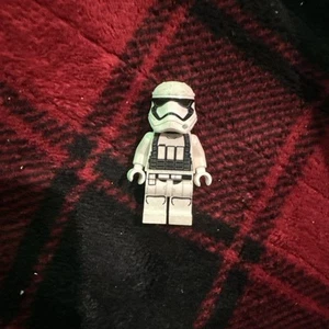 LEGO 2016 Collectible Mini Figs The First Order Heavy Assault Stormtrooper Fig - Picture 1 of 3
