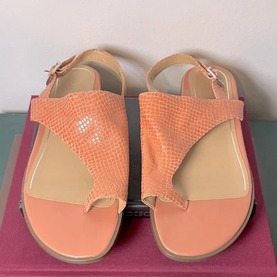 Vionic NWOT Citrine Ella Slingback Buckle Coral Sandals Sz 9 Summer Vacation - Image 1 of 4