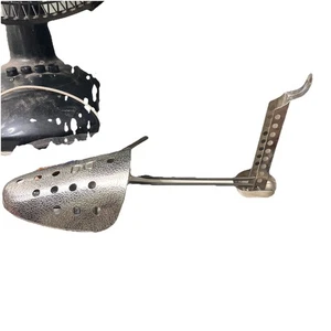 Vintage Metal Adjustable Shoe Stretcher Sizer S12 - Picture 1 of 2