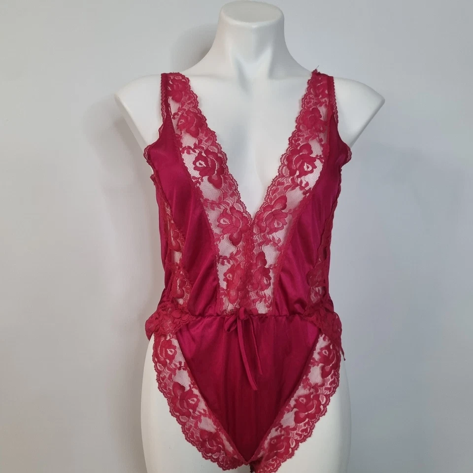 De Colección Rosa Encaje Peluche Corte Alto Snap Mameluco Body Lencería Años 90 EE. UU. Talla S M Foto 1 de 4