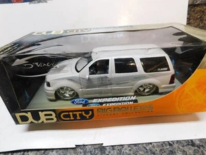 Jada Dub City 1/18 Ford Expedition - Picture 1 of 1