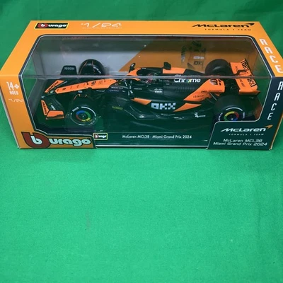 1/24 McLaren MCL38 Model Car Diecast F1 Miami Grand Prix 2024 Oscar Piastri #81 - Image 1 of 4