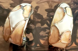 Long Crescent Hoop Pierced Earrings, Vintage 1.5" Cream & Gold wp-5 - Picture 1 of 8