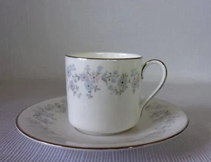 ROYAL DOULTON AMERSHAM H5037 TEA COFFEE & SAUCER - GOOD CONDITION - Picture 1 of 2