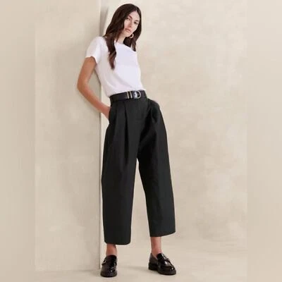Novo com etiquetas! Calça Banana Republic Preta Ávila Barrel-Leg - Tamanho 2 PETITE - Imagem 1 de 4