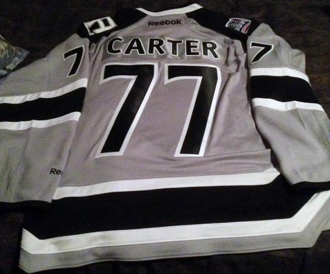 Jeff Carter Los Angeles Kings SIGNED Reebok replica stadium series jersey proof Cover