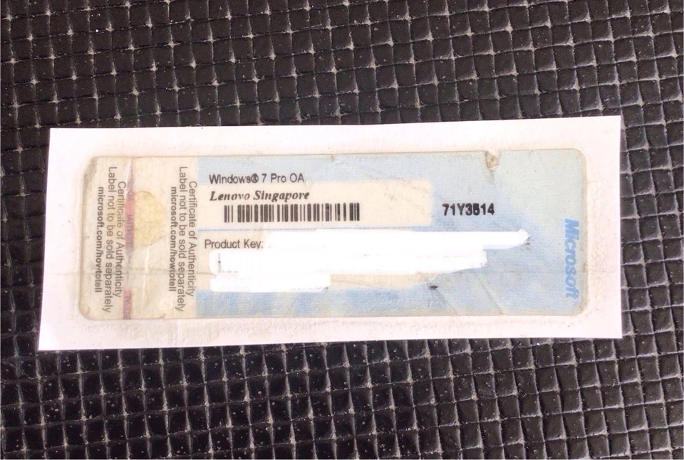 WINDOWS 7 PRO Windows 7 Professional /License Sticker Product Key - Image 1 of 1