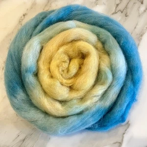 Hand Dyed Wool Roving NEW - Picture 1 of 2