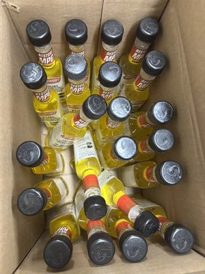 22 Bottles (6 fl oz each) Gumout 510021 Fuel Injector/ Carburetor Cleaner - Image 1 of 2