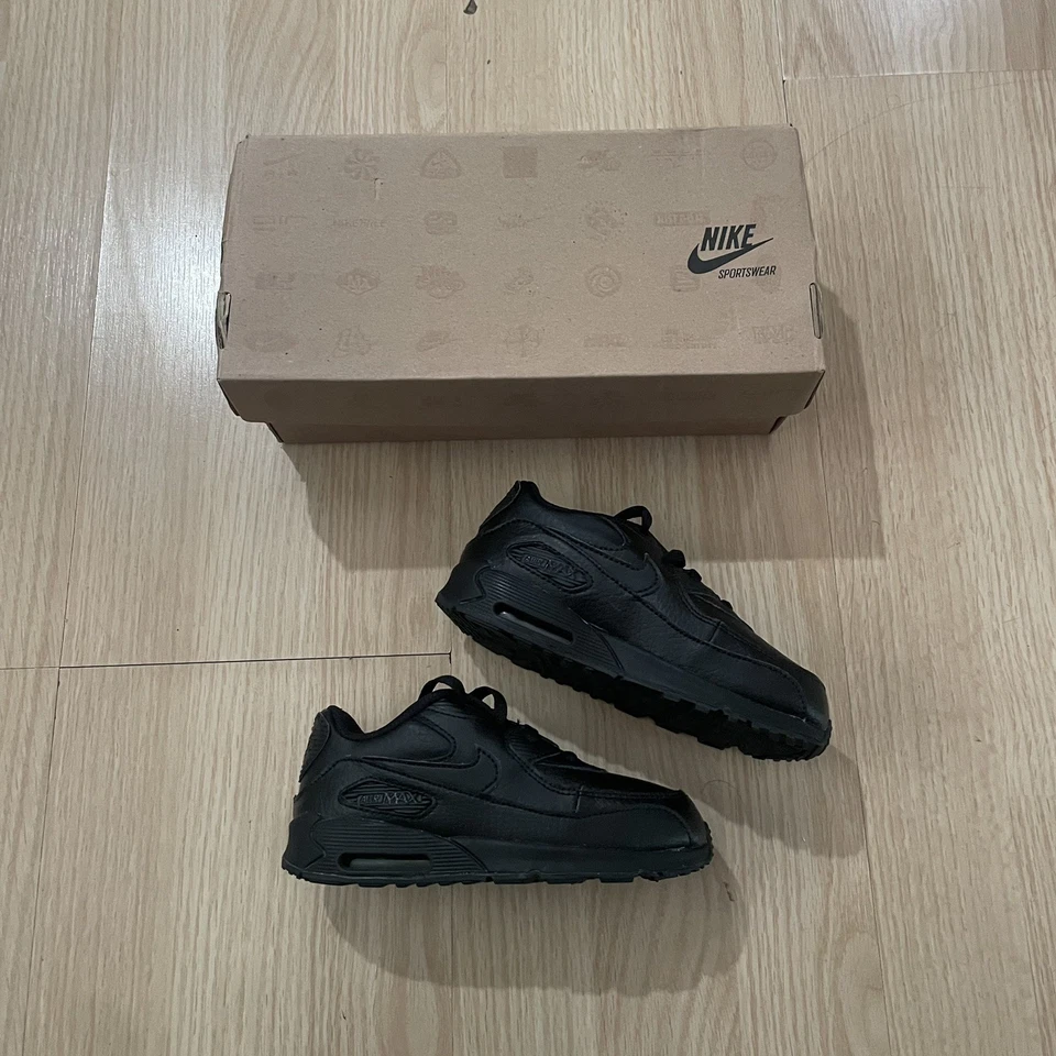 Zapatos de cuero negros Nike Air Max 90 (TD) para niños pequeños / 408110 002 / Talla 9.5C NUEVO Foto 1 de 4