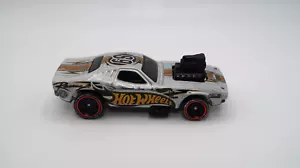 Hot Wheels ID Rodger Dodger Argento - Foto 1 di 5