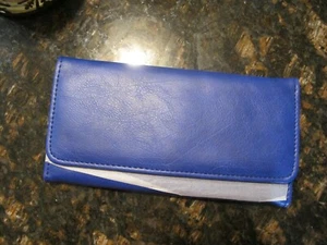 NWOT - Women's Trifold Wallet - Blue - Bild 1 von 4