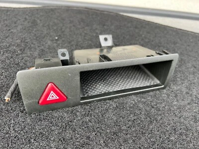 Volkswagen Transporter T5 Caravelle Multivan CONSOLA CAJA DE ALMACENAMIENTO E INTERRUPTOR DE PELIGRO Foto 1 de 4