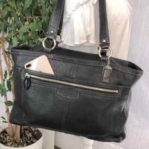 Vintage COACH Penelope black LG leather tote bag purse silver hardware bag charm - Picture 1 of 16